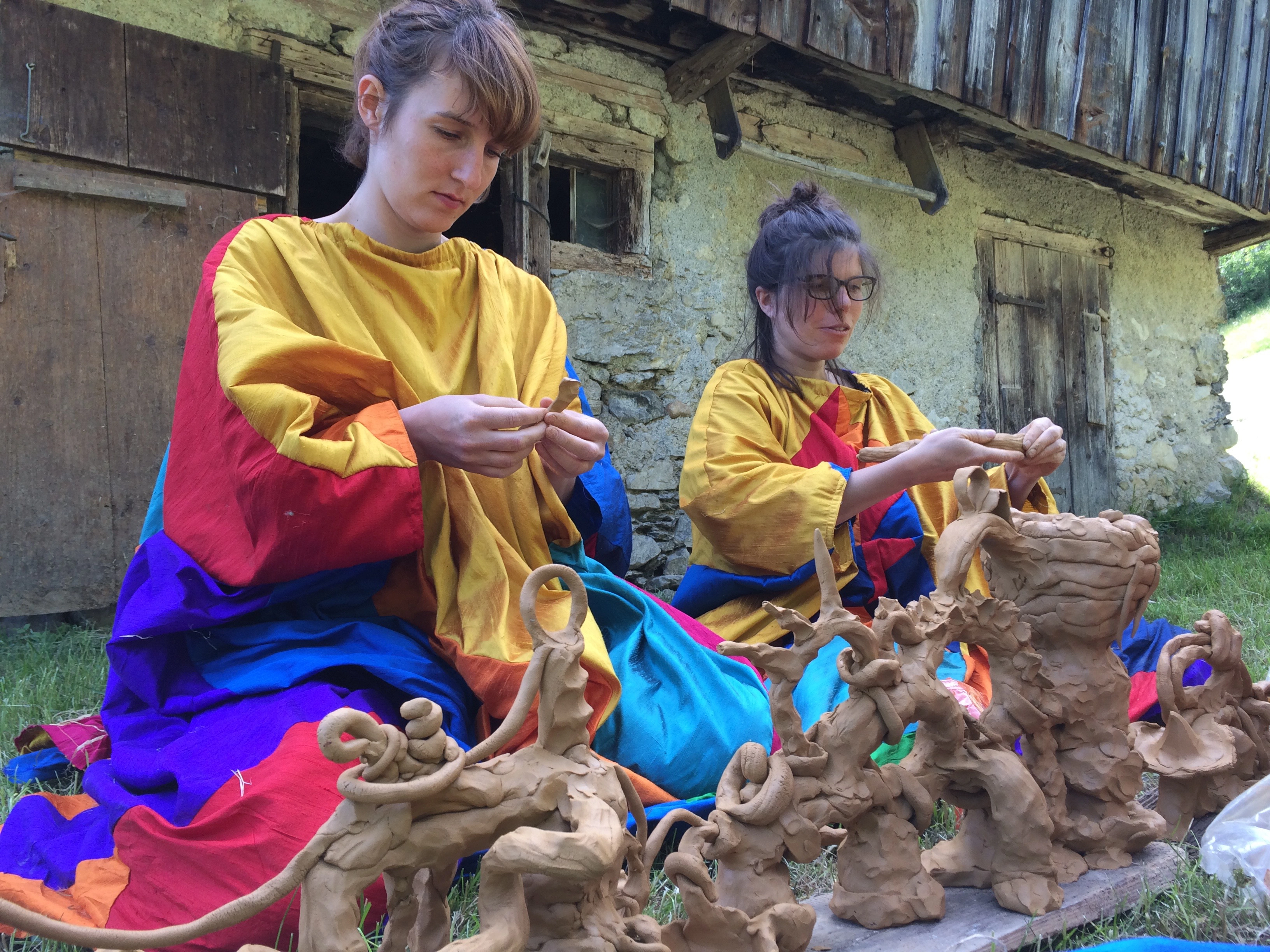 Louise Guerra – Chapter 16 - X MODES robes-poèmes, 2016 – Foto: Roman Kurzmeyer