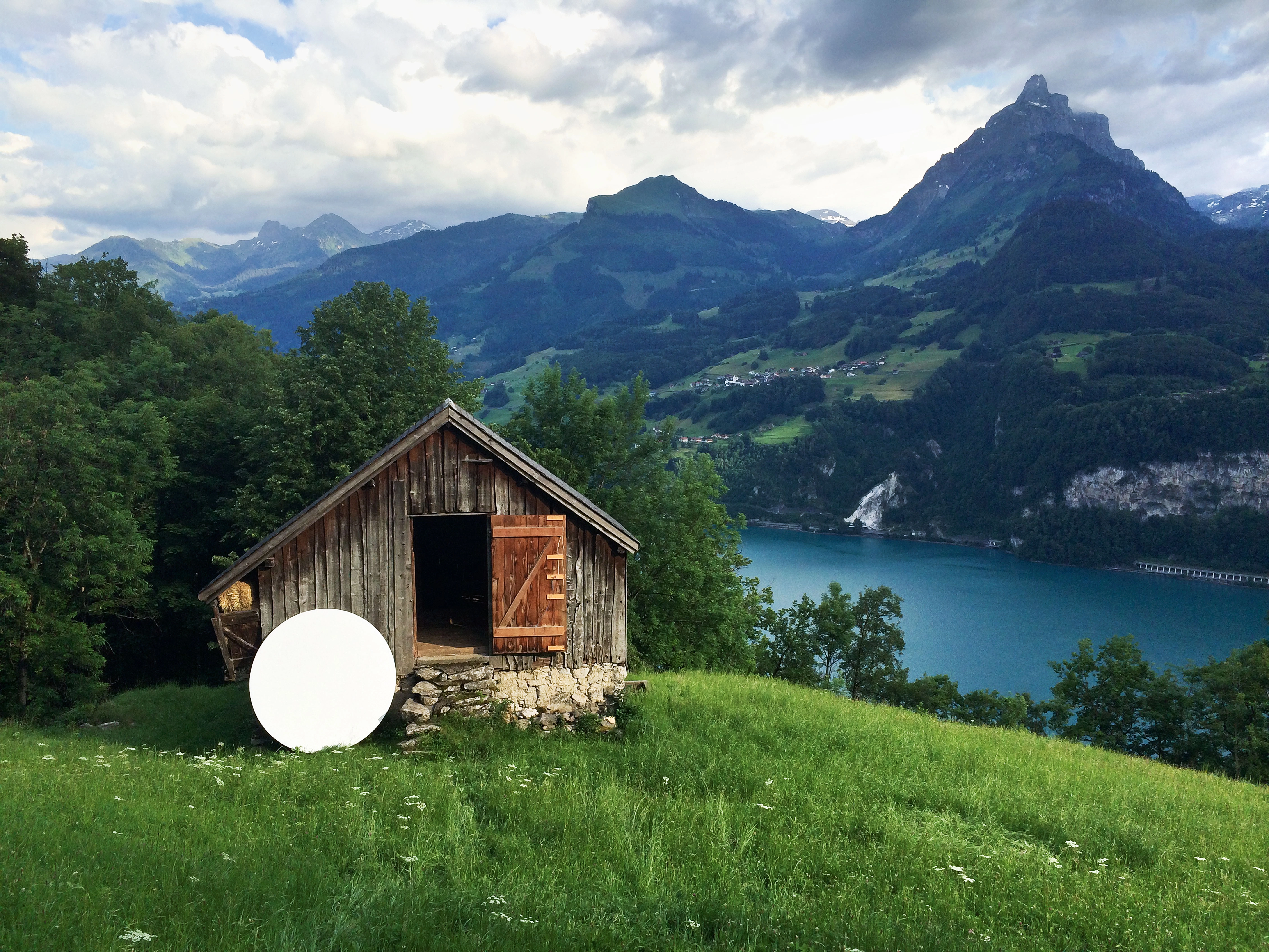 Karin Sander – Gebrauchsbilder (Patina Paintings), 2014 – Photo: Karin Sander