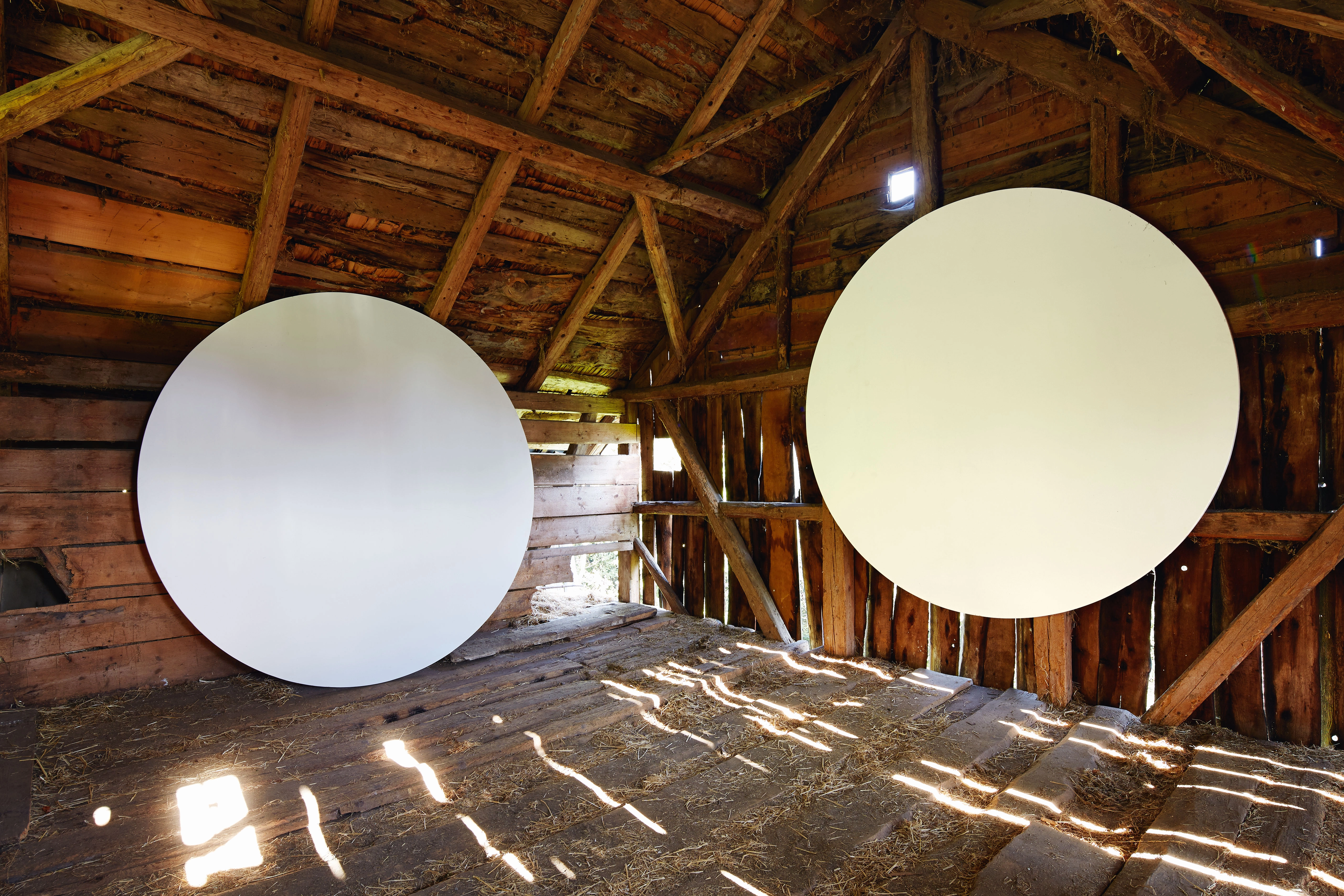 Karin Sander – Gebrauchsbilder (Patina Paintings), 2014 – Photo: David Aebi