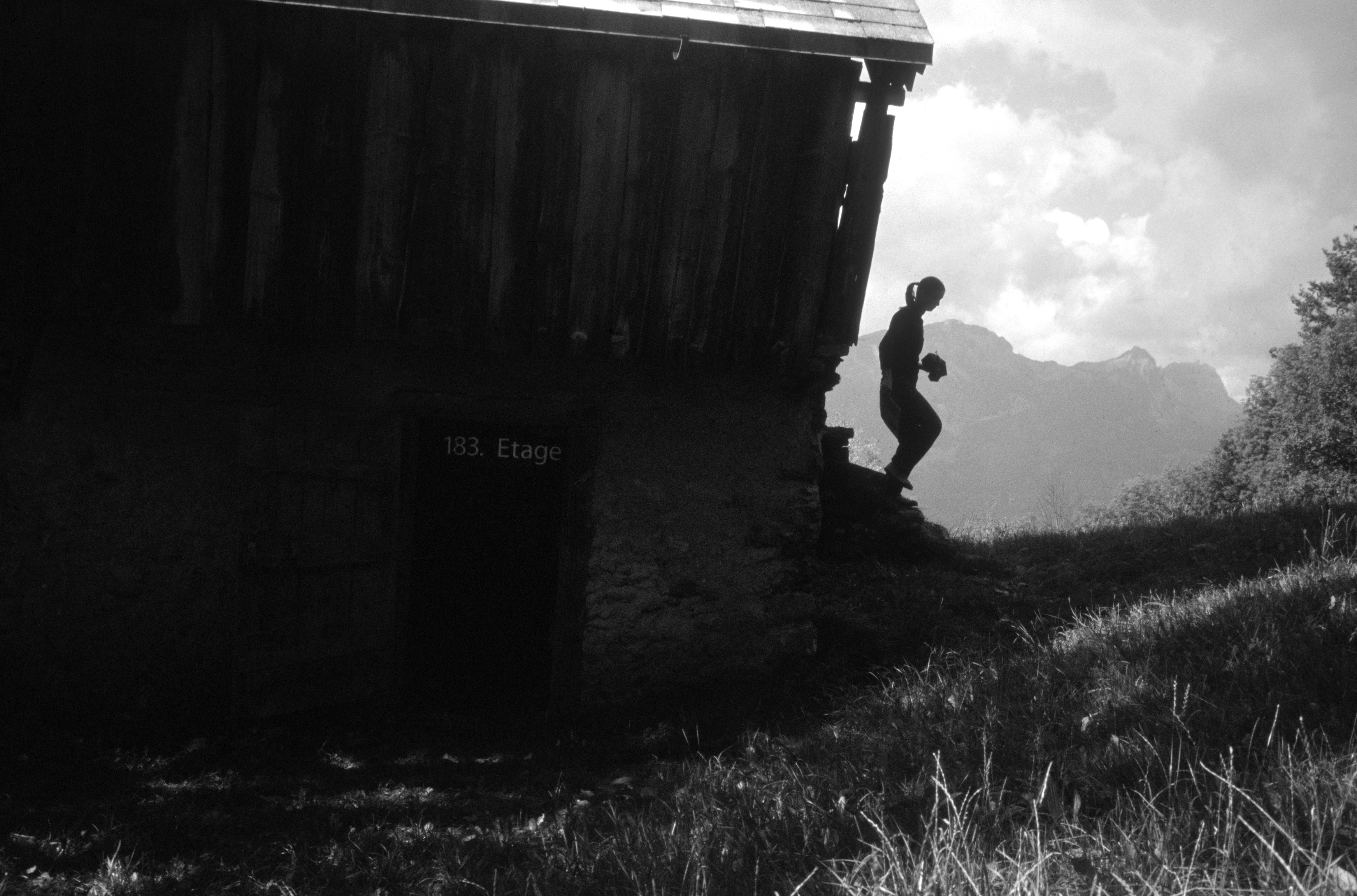 Elizabeth Wright – Hochhaus, 2003 – Photo: Roman Kurzmeyer